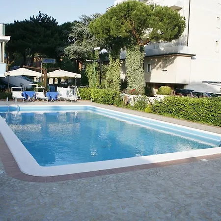 Otel Primula Azzurra 3*