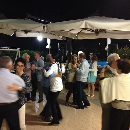 Primula Azzurra 3* Cervia