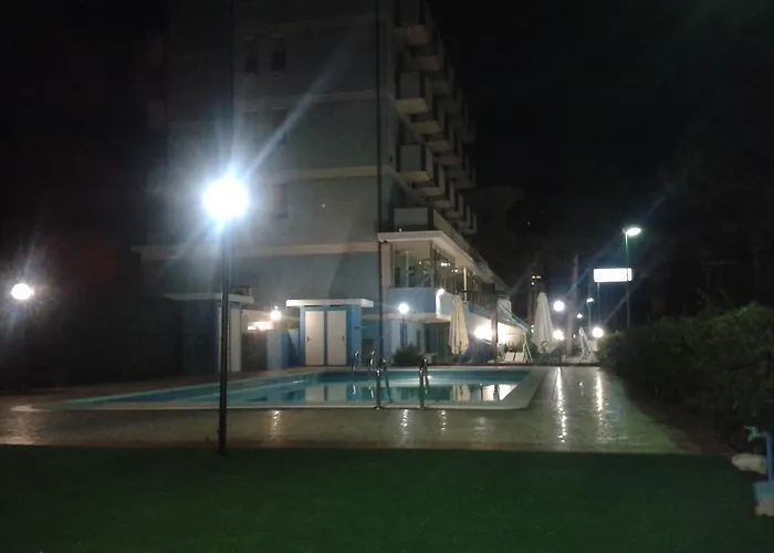 Hotell Primula Azzurra 3*